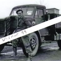Wismut-Foto DDR VEB IFA Oldtimer SAG SDAG LKW GAZ 51 Molotov Pritsche mit Fahrer