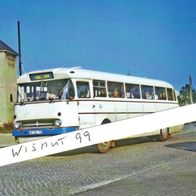 Bus-Foto DDR Oldtimer VEB IFA Kraftverkehr Personenverkehr Ikarus 66 an Trafohaus
