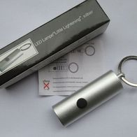NEU: LED-Taschenlampe "Little Lightening" silber 10 cm Mini Schlüsselanhänger