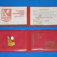 UdSSR Stossarbeiter Abzeichen aus 80er + Verleihungsbuch I