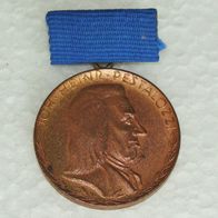 Pestalozzi Medaille für verdiente Pädagogen in Bronze