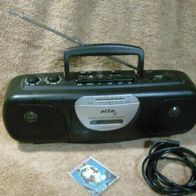 Elta Radio Kassette Rekorder Auto Stop AM/ FM mit Micro Batterie 6V / 220V Netz