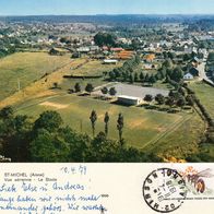 AK St. Michel Aisne Le Stade von 1979 in Farbe