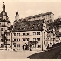 AK Rudolstadt Rathaus und Heidecksburg s/ w