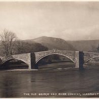 AK Llanrwst Brücke und Fluß Conway Wales s/ w - unbenutzt