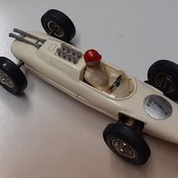 Carrera Universal: 40402 Lotus Climax 7 weiss  (Z02)  