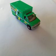 Matchbox Ford E350 Krankenwagen *