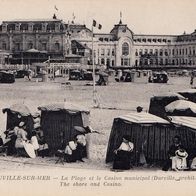 Alte AK - Trouville Sur Mer - La plage et le Casino s/ w unbenutzt