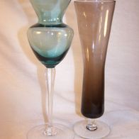 2 Stiel / Fuß- Vasen, 50/60er Jahre, Design - W. Wagenfeld