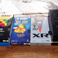 11 gebrauchte VHS Videos zum Wiederbespielen / bespielt !