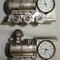 DL J.S. Lokomotive mit Uhr 2 Stk Edelstahl Tischuhr klein 6,8x3H4,7 Betterien leer