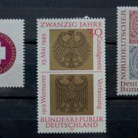 3 Sammlermarken Postwertzeichen Briefmarken Postfrisch Jahrestage