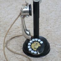 historisches Ständertelefon mit Nummernschalter (090222)