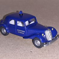 Wiking 1:87 Citroen 15 SIX Gendarmerie aus PMS Set "Bau der Berliner Mauer" (2011)