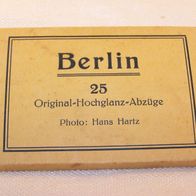 Ansichtsfotos-Klappmappe m. 25 s/ w Fotos - " Berlin " - 1930