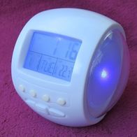 NEU: LED Farbwechsel Radio Wecker Alarm Temperatur Licht Kinder Light Digital