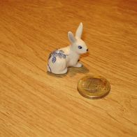 Kleine Porzellanfigur Mini Hase