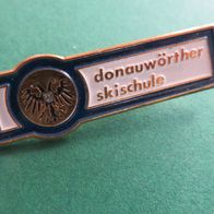 Skischule Donauwörth Abzeichen Brosche 13 x 40 mm