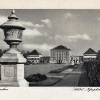 AK München Nymphenburg s/ w von 1955
