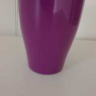 lila Vase ca. 13 cm hoch, Durchmesser ca. 10 cm
