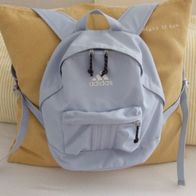 kleiner Kinder ADIDAS Rucksack Sporttasche hellblau max. 3 kg ideal für Wandertag