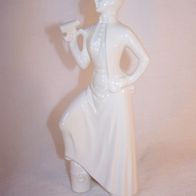 Goebel Porzellan Figur - " Faszination der Mode - Gentle Brezes 1887 ", Nr. 1630121