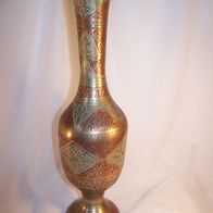 Handziselierte, massive HLS - India Messing-Vase