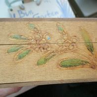 Antikes Holzkästchen, handbemalt Maße ca. 14x9x5 cm mit Schlüssel, geliebt und abgenü