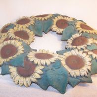 CUT OUT Sonnenblumen Keramik Kranz von 1994, D.- 40 cm, Modell-Nr.-2633