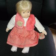 Käthe Kruse Stoffpuppe rosa Weste mit Schaf 39 cm