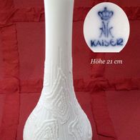 schöne Vase * Blumenvase * Kaiser Porzellan weiß mit Struktur * 21 cm hoch