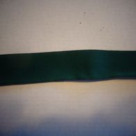 Samtband 1 Meter von 7 Metern Farbe tannengrün 2,5 cm breit neu