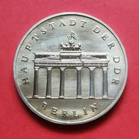 5 DDR Mark Münze Brandenburger Tor von 1990