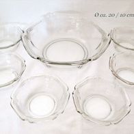 Omas Hausrat * schönes altes Glas Schüssel Set * Blütenform für Kompott Dessert