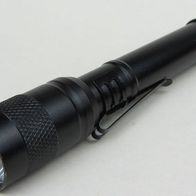 NEU: Mini Stift LED Taschenlampe 13 cm schwarz Lampe Alu Pen Halte Clip Camping 2