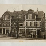 Bad Oldesloe: Schuhwaren-Werkstatt Wilh. Vollpott, Foto-Ak 1936