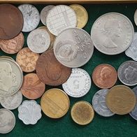 Ausland diverse internationale ca. 58 Stück Kleinmünzen s. Original-Scan