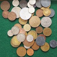 Ausland diverse internationale ca. 44 Stück Kleinmünzen s. Original-Scan