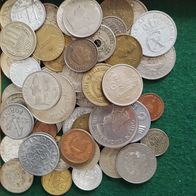 Ausland diverse internationale ca. 59 Stück Kleinmünzen s. Original-Scan