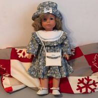 Götz Künstlerpuppe ca. 46 cm Kleidermode 20. Jahrhundert, stehen und liegen, wie neu