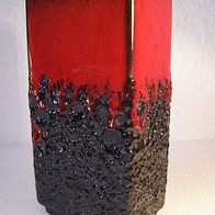 Schwarz-Rote, viereckige Fat Lava Keramik Vase 50/60er J. * **