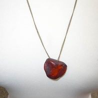 Echter natürlichher Bernstein dunkel unregelmäßige Form Anhänger + Kette / Halskette