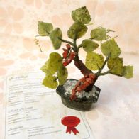 Bärbel Drexel Edelstein Bonsai Trauben Rebstock Serpentin & roter Aragonit ca. 18 cm