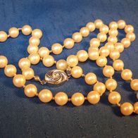 Perlen Halskette mit 835 Silber-Verschluss