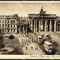 Ak Berlin: Pariser Platz und Brandenburger Tor 1935