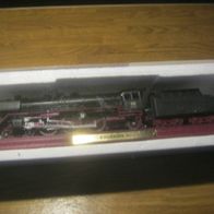 Standmodell Dampflokomotive "Baureihe 01"