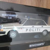 Volvo 240 GL Polizei Dänemark Limit 300 Minichamps 1:18