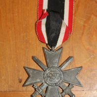 Original Kriegsverdienstkreuz mit Schwerter 2. Klasse o. Hersteller (3)