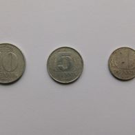 drei DDR -Münzen: 10 Pfennig 1967 A / 5 Pfennig 1968 A / 1 Pfennig 1968 A