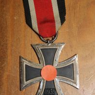 Original Eisernes Kreuz 2. Klasse 1939 m. Hersteller 13 gepunzt im Top Zustand (2)